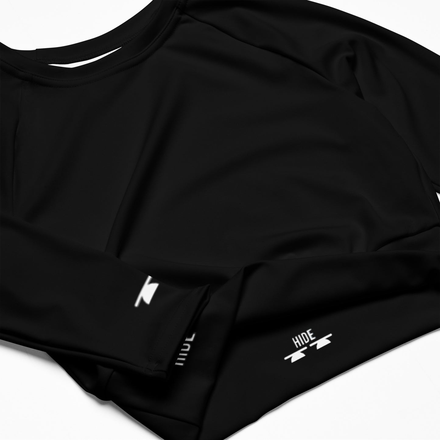 SustainStyle Long-Sleeve Crop Black